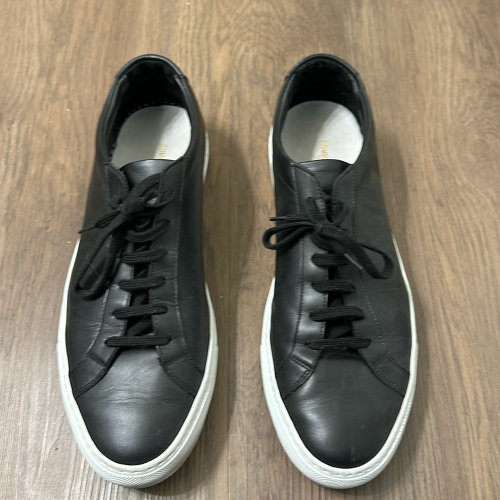 COMMON PROJECTS
Men's Achilles Leather Low-Top Sneakers in Black 44EU/11US